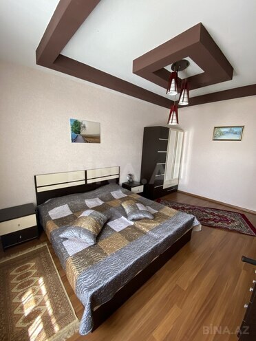 4 otaqlı həyət evi/bağ evi - Şüvəlan q. - 150 m² (16)