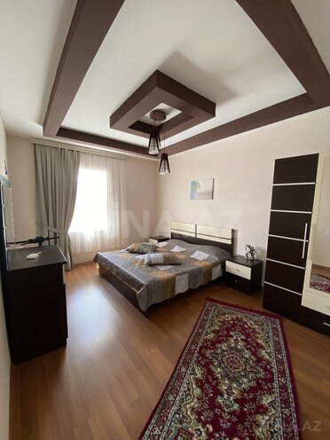 4 otaqlı həyət evi/bağ evi - Şüvəlan q. - 150 m² (15)