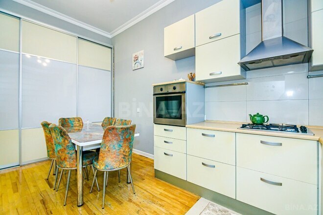 4 otaqlı yeni tikili - 28 May m. - 180 m² (14)