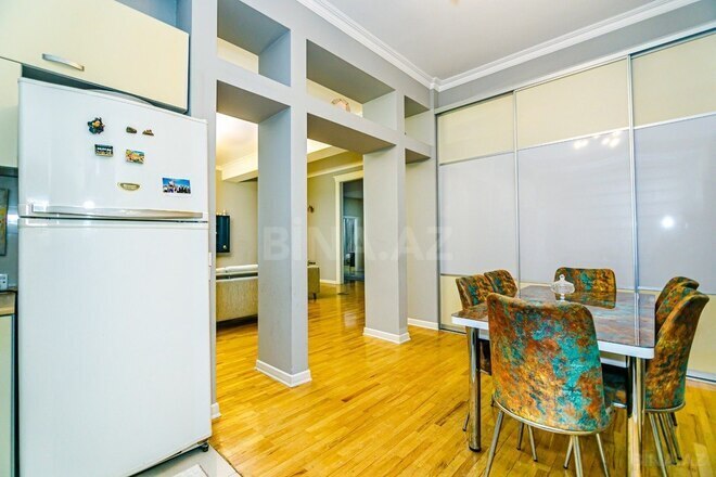 4 otaqlı yeni tikili - 28 May m. - 180 m² (15)
