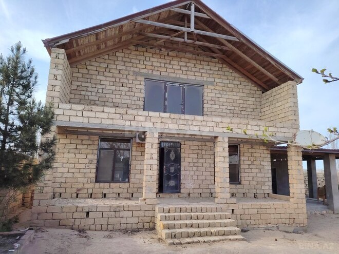 7 otaqlı həyət evi/bağ evi - Kürdəxanı q. - 240 m² (1)