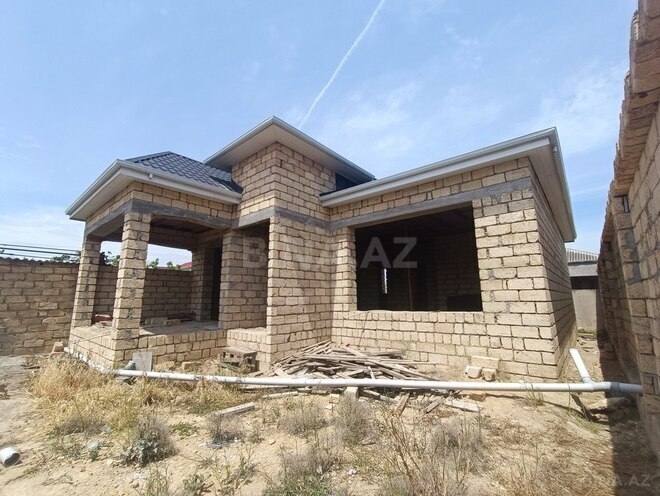 4 otaqlı həyət evi/bağ evi - Novxanı q. - 147 m² (1)