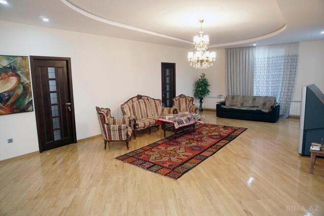 11 otaqlı həyət evi/bağ evi - Badamdar q. - 675 m² (8)