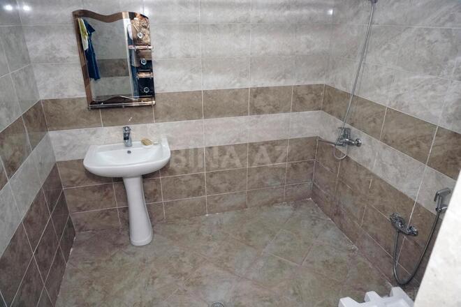 11 otaqlı həyət evi/bağ evi - Badamdar q. - 675 m² (23)