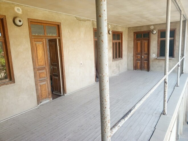 8 otaqlı həyət evi/bağ evi - Binə q. - 280 m² (9)