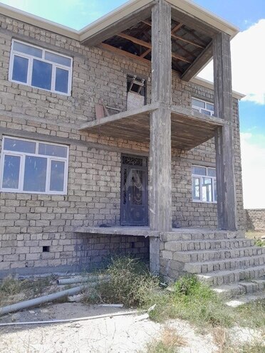 6 otaqlı həyət evi/bağ evi - Buzovna q. - 240 m² (1)