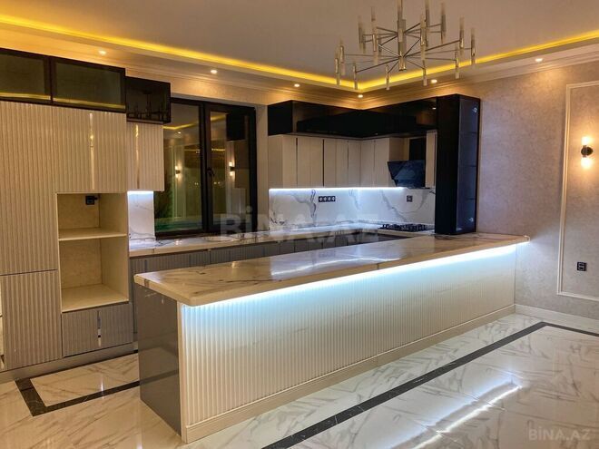 6 otaqlı həyət evi/bağ evi - Mərdəkan q. - 300 m² (10)