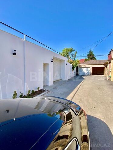 6 otaqlı həyət evi/bağ evi - Buzovna q. - 350 m² (26)