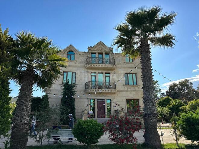5 otaqlı həyət evi/bağ evi - Mərdəkan q. - 400 m² (1)