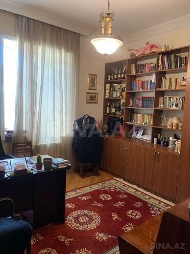 14 otaqlı həyət evi/bağ evi - Gənclik m. - 580 m² (9)
