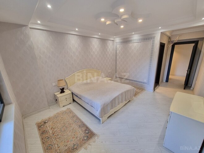 Продаётся 4-комн. новостройка 180 м², м. Низами, photo 5 from 11