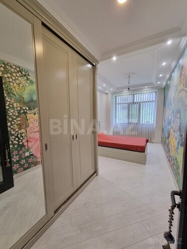 Продаётся 4-комн. новостройка 180 м², м. Низами, photo 6 from 11