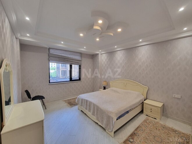 Продаётся 4-комн. новостройка 180 м², м. Низами, photo 4 from 11