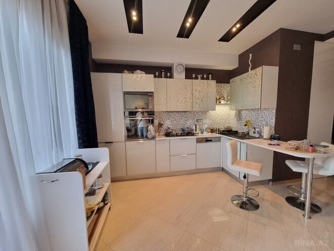 Продается 3-комн. новостройка 120 м², м. Низами, photo 6 from 14