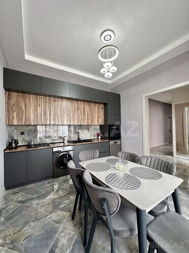 4 otaqlı həyət evi/bağ evi - Mərdəkan q. - 200 m² (18)