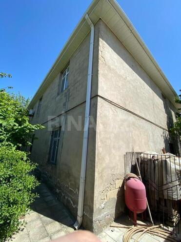 7 otaqlı həyət evi/bağ evi - Novxanı q. - 440 m² (22)