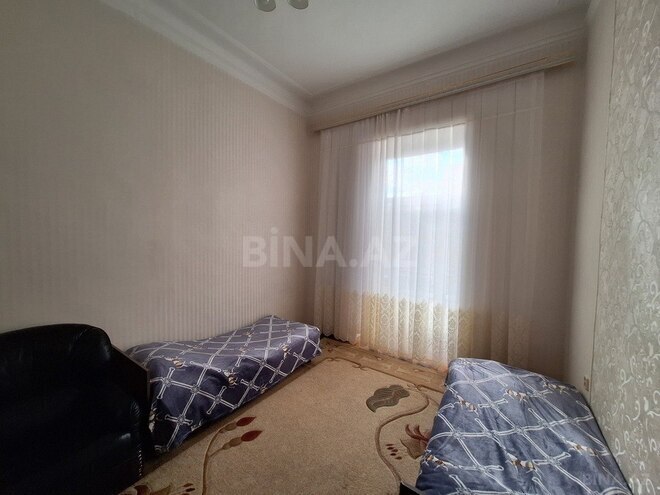 Satılır 6 otaqlı köhnə tikili 200 m², 28 May m., photo 17 from 32