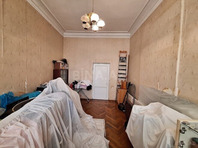 Satılır 6 otaqlı köhnə tikili 200 m², 28 May m., photo 19 from 32