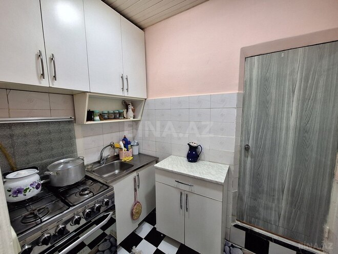 Satılır 6 otaqlı köhnə tikili 200 m², 28 May m., photo 26 from 32