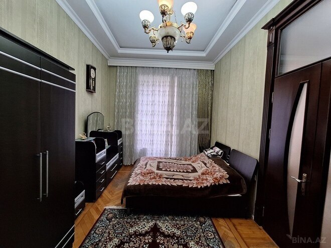 Satılır 6 otaqlı köhnə tikili 200 m², 28 May m., photo 6 from 32