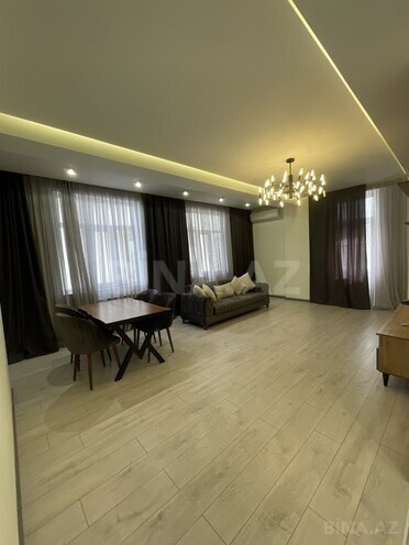 Сдаётся 3-комн. новостройка 130 м², м. Элмляр Академиясы, photo 3 from 10