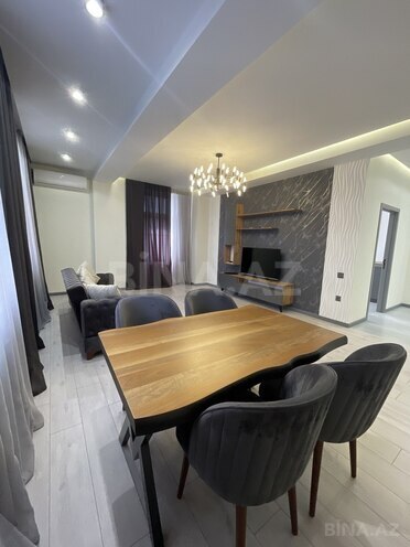 Сдаётся 3-комн. новостройка 130 м², м. Элмляр Академиясы, photo 1 from 10