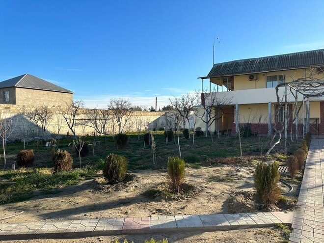 6 otaqlı həyət evi/bağ evi - Novxanı q. - 240 m² (21)