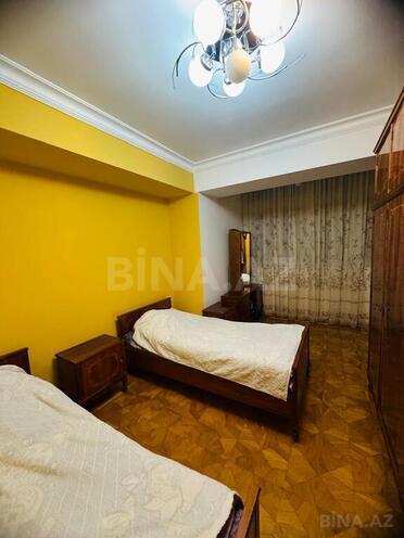 3 otaqlı köhnə tikili - Səbail r. - 120 m² (14)