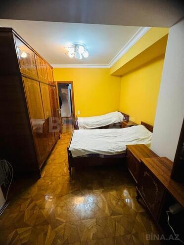 3 otaqlı köhnə tikili - Səbail r. - 120 m² (16)