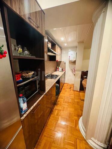 3 otaqlı köhnə tikili - Səbail r. - 120 m² (18)