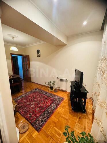 3 otaqlı köhnə tikili - Səbail r. - 120 m² (10)