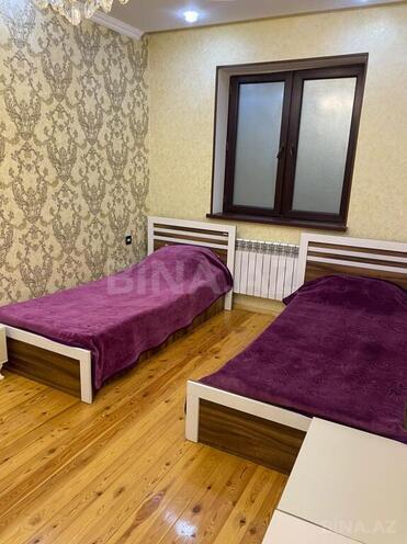 5 otaqlı həyət evi/bağ evi - Pirşağı q. - 400 m² (9)