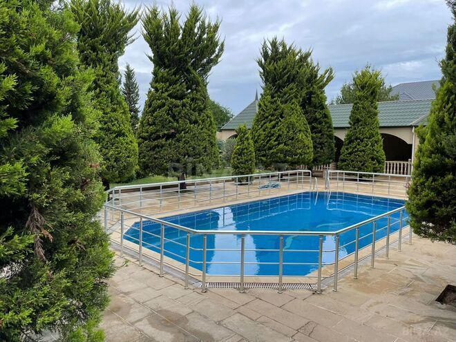 6-комн. дом/дача - пос. Новханы - 400 м² (1)