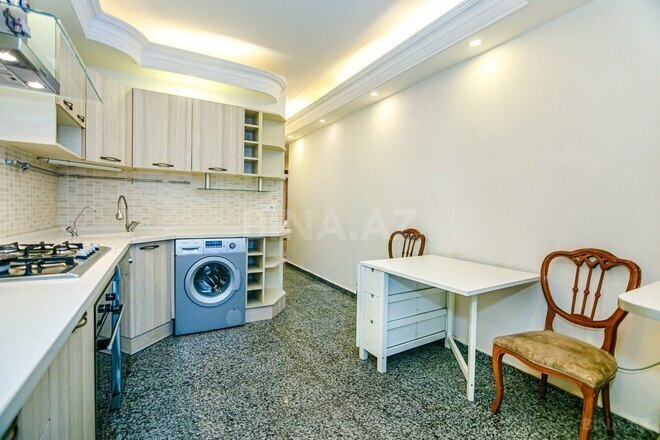 4-комн. вторичка - м. 28 мая - 165 м² (28)