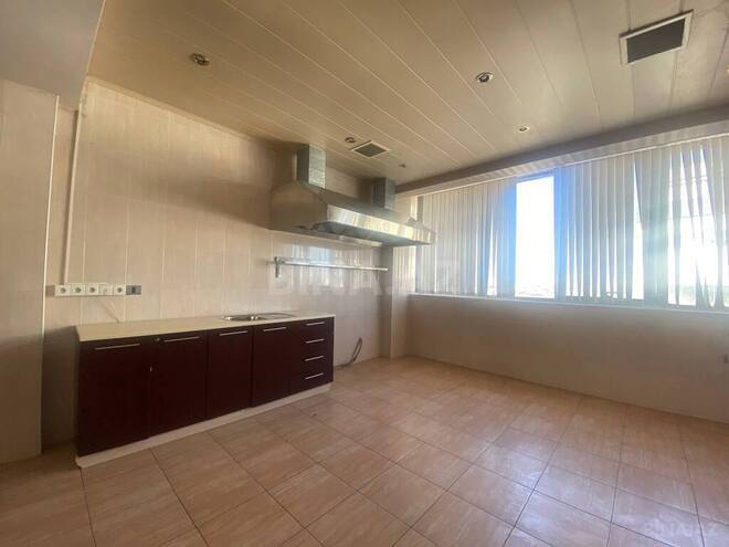 Сдаётся 20-комн. офис 1 320 м², Хатаинский р., photo 21 from 32