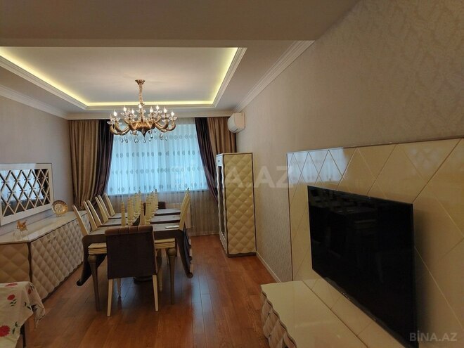 3 otaqlı yeni tikili - İnşaatçılar m. - 135 m² (11)