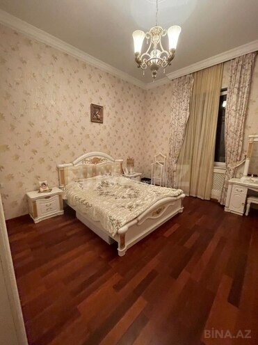 4 otaqlı həyət evi/bağ evi - Pirşağı q. - 250 m² (16)
