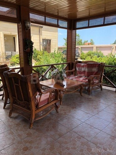 4 otaqlı həyət evi/bağ evi - Pirşağı q. - 250 m² (20)