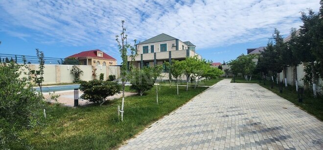 6-комн. дом/дача - пос. Новханы - 300 м² (4)