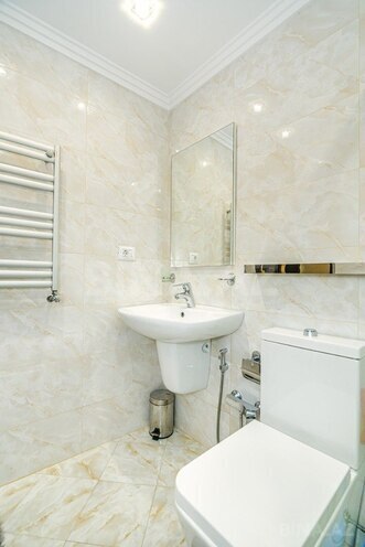 İcarəyə verilir 2 otaqlı köhnə tikili 80 m², Sahil m., photo 21 from 29