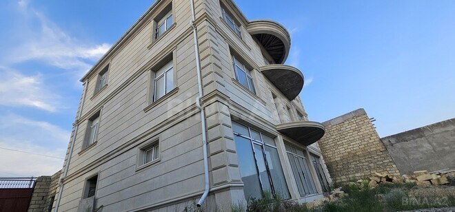 9-комн. дом/дача - пос. Бадамдар - 600 м² (4)