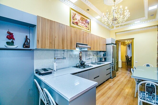 Сдаётся 4-комн. вторичка 140 м², м. 28 мая, photo 21 from 30