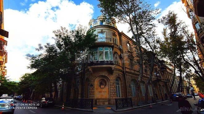 Продаётся 4-комн. вторичка 130 м², м. Сахил, photo 4 from 31