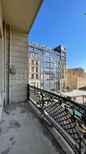 Satılır 4 otaqlı yeni tikili 261 m², Nəsimi r., photo 8 from 20