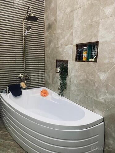 4 otaqlı həyət evi/bağ evi - Novxanı q. - 200 m² (19)