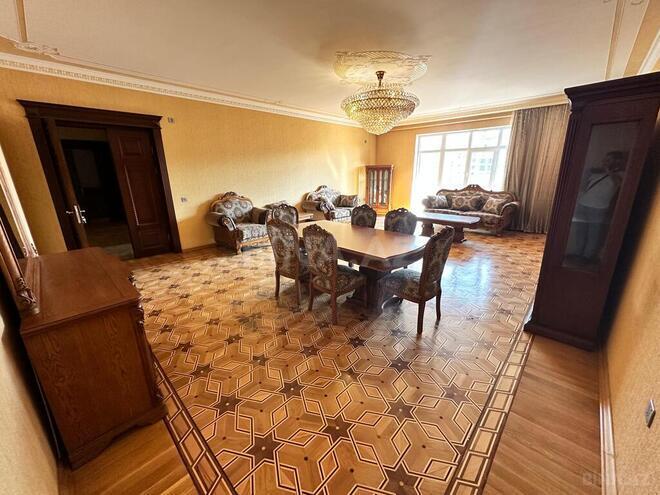 Satılır 4 otaqlı yeni tikili 212 m², Nərimanov r., photo 1 from 24