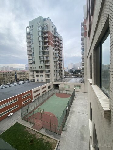 4-комн. новостройка - м. 8 ноября - 153 м² (3)