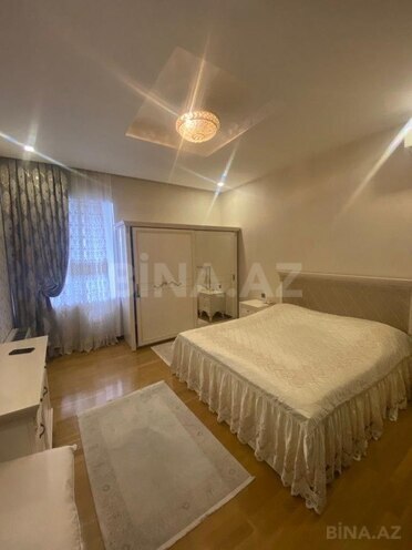 4-комн. новостройка - м. 8 ноября - 153 м² (16)