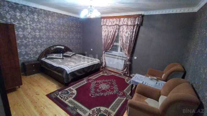 5 otaqlı həyət evi/bağ evi - Novxanı q. - 300 m² (13)
