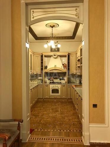 6 otaqlı köhnə tikili - Sahil m. - 290 m² (24)